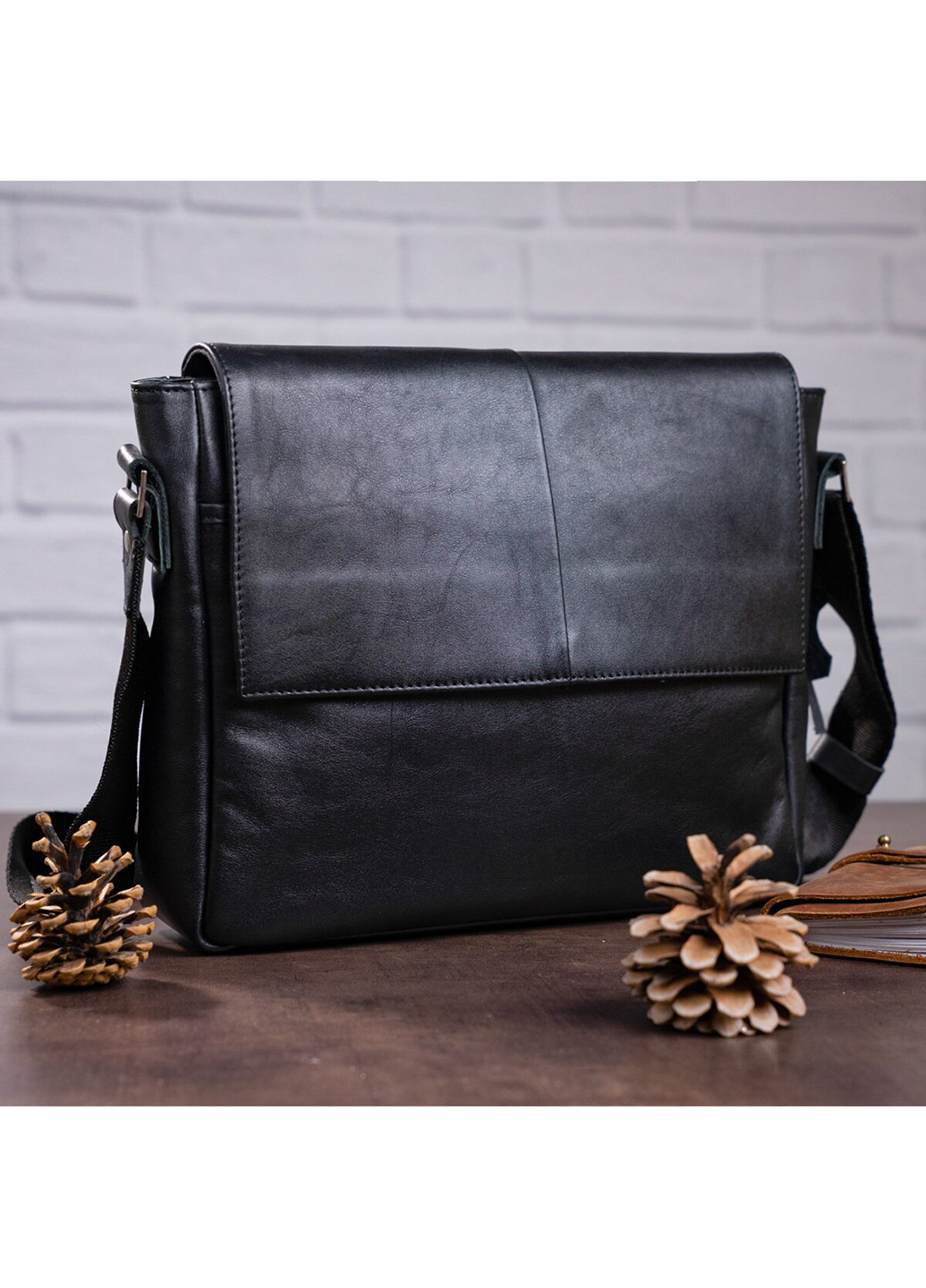 Чоловіча шкіряна сумка 29х22х8,5 см Shvigel (229459947)