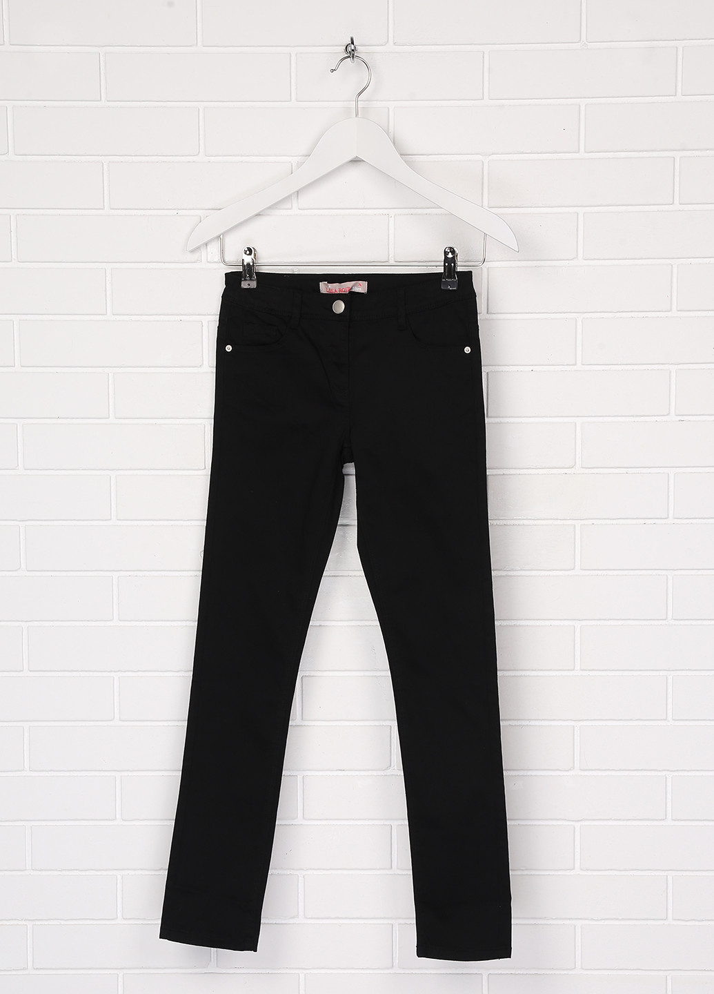 Черные демисезонные слим джинсы Lisa Rose