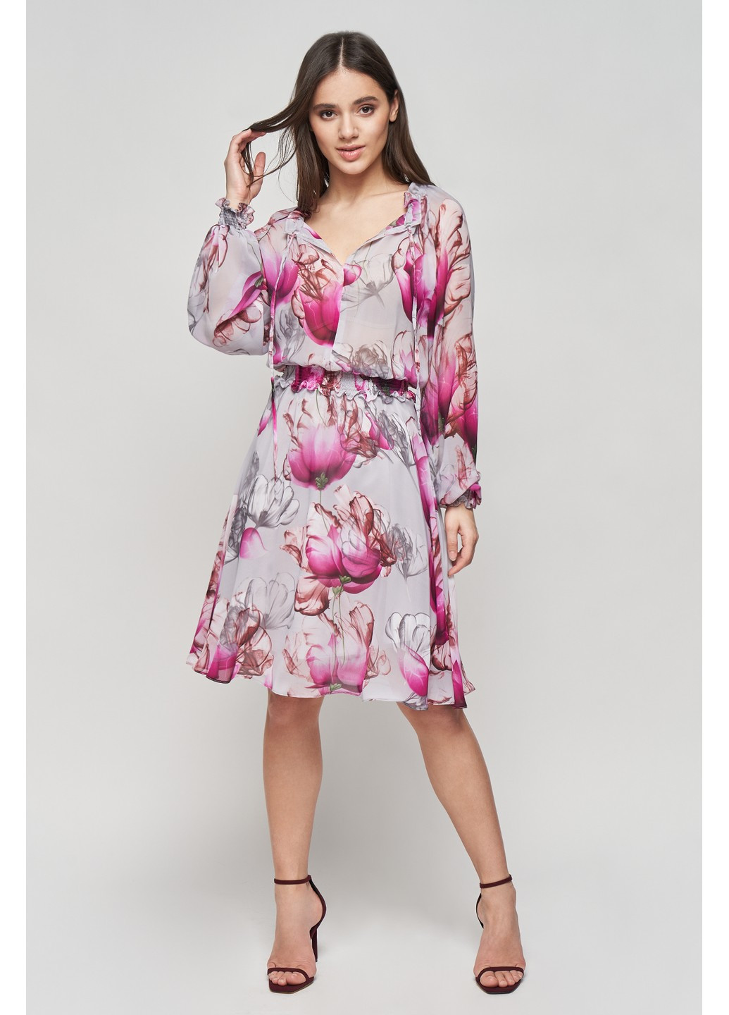 Комбинированное коктейльное шелковое платье санта клеш, с пышной юбкой BYURSE с цветочным принтом