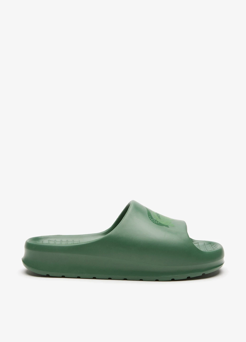 Зеленые кэжуал, пляжные шлепанцы Lacoste