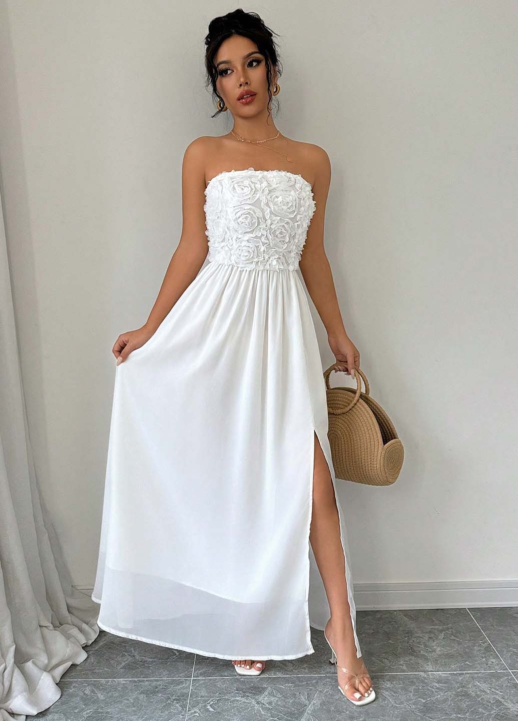 Белое праздничный платье с открытыми плечами, с открытой спиной SHEIN однотонное