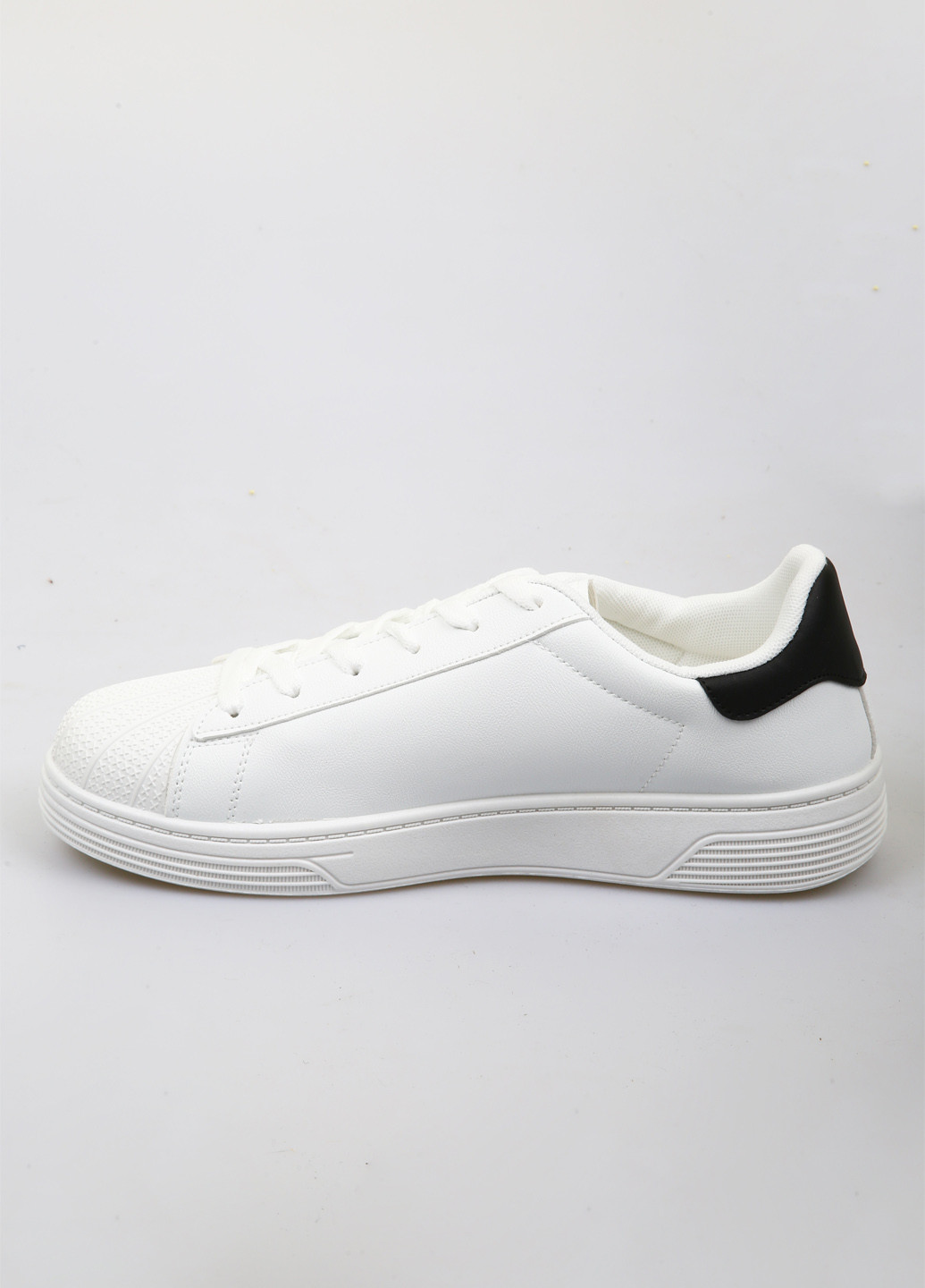 Белые всесезонные кеды SWIN SHOES