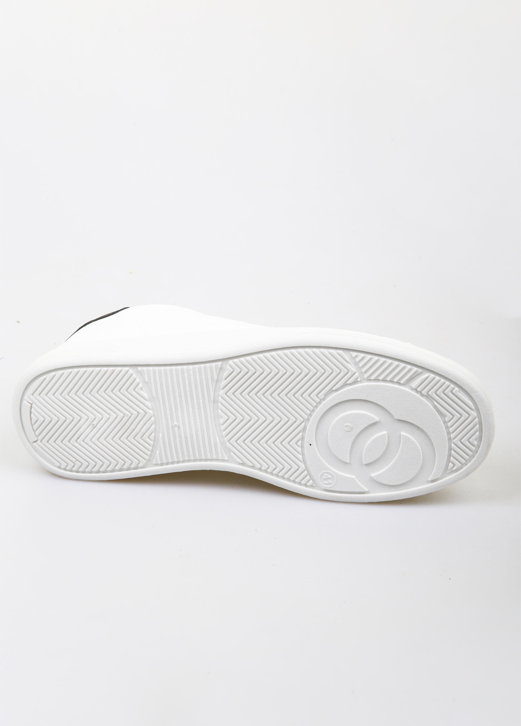 Белые всесезонные кеды SWIN SHOES