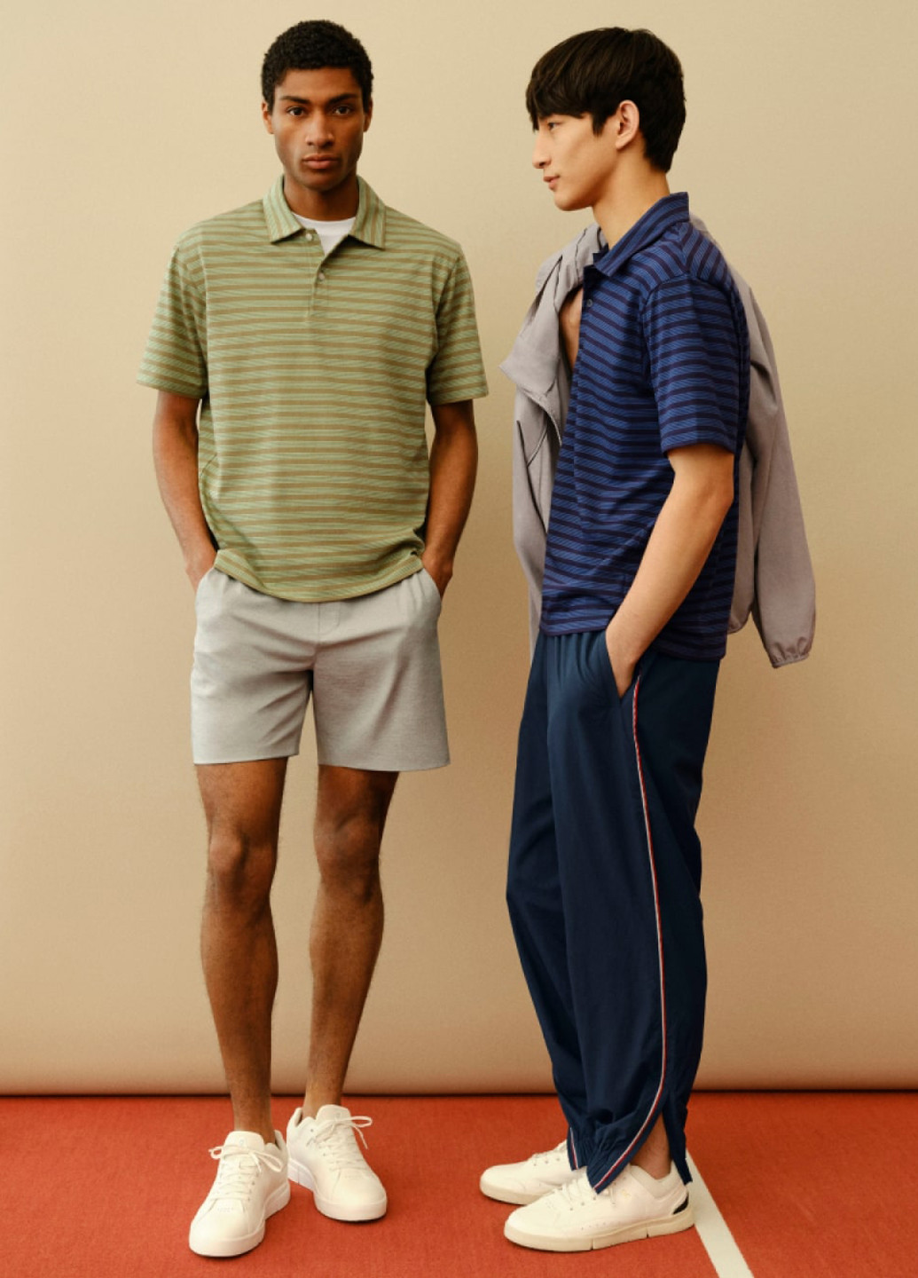 Серая демисезонная куртка Uniqlo