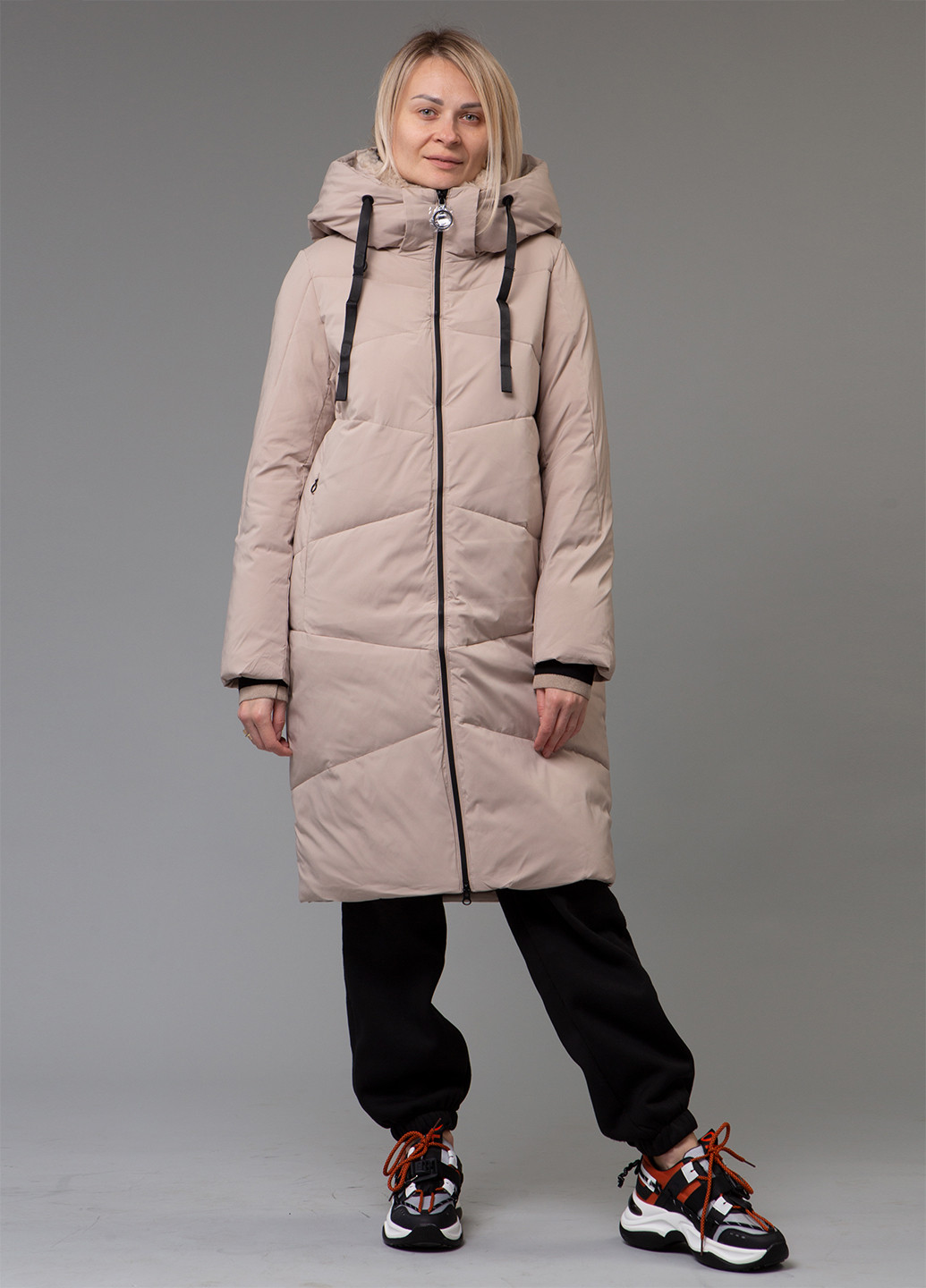 Бежевый зимний Пуховик Towmy