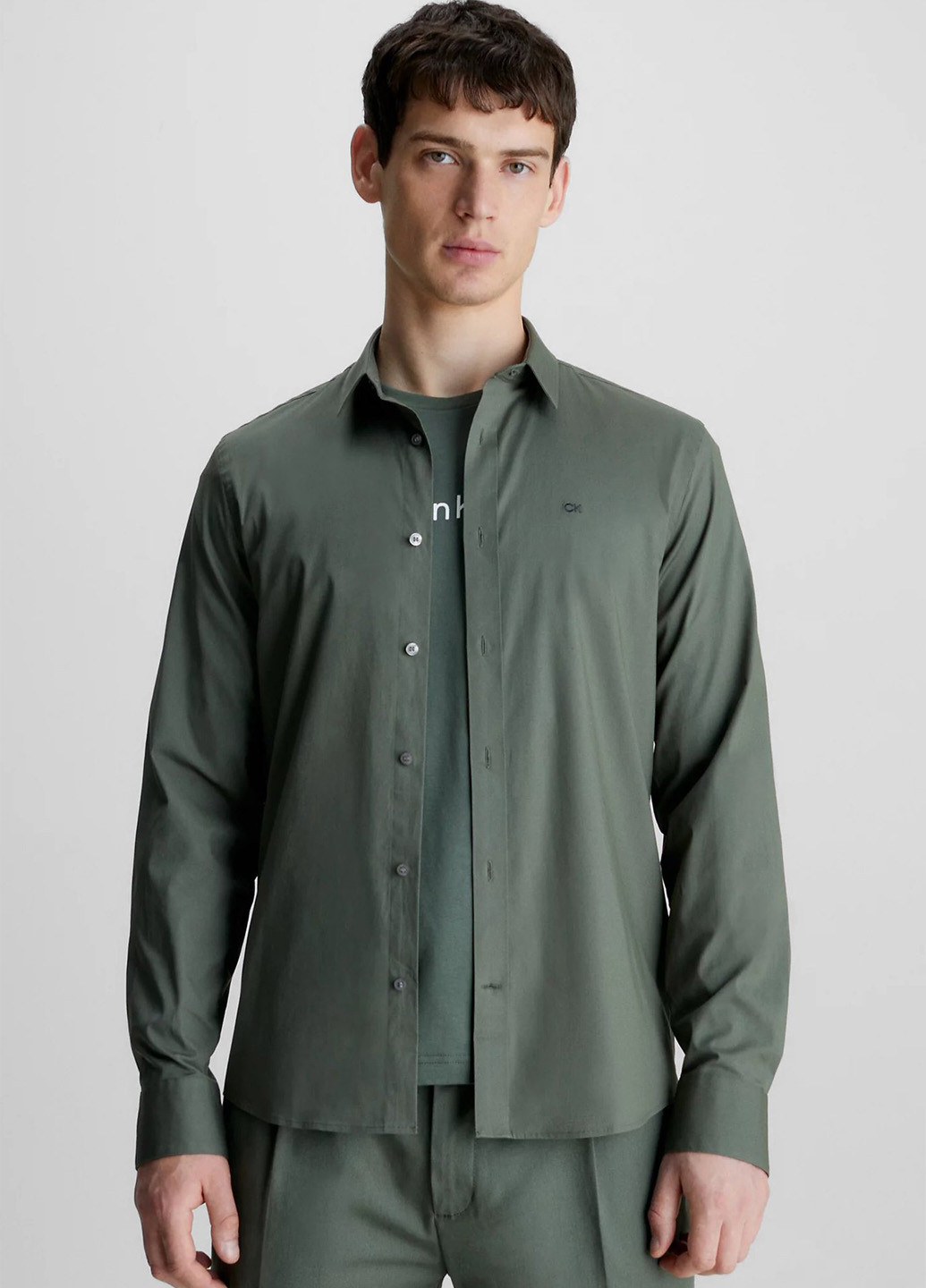 Темно-зеленая кэжуал, классическая рубашка однотонная Calvin Klein