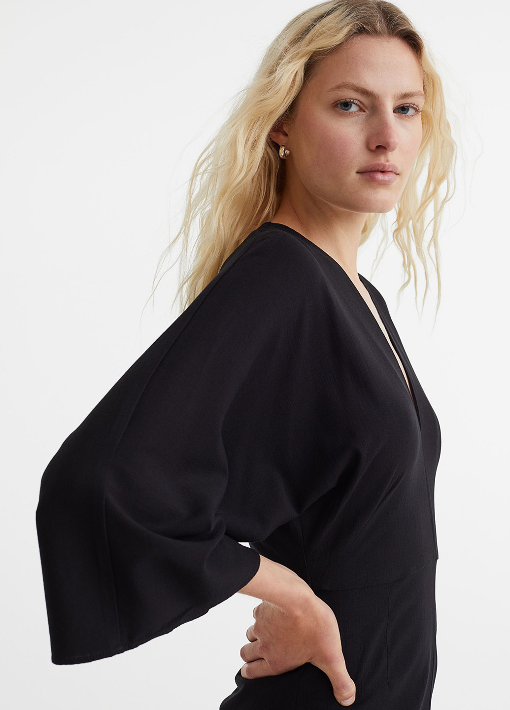 Черное кэжуал платье H&M однотонное