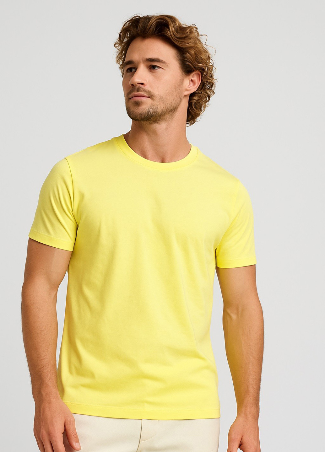 Желтая футболка ALTITUDINE