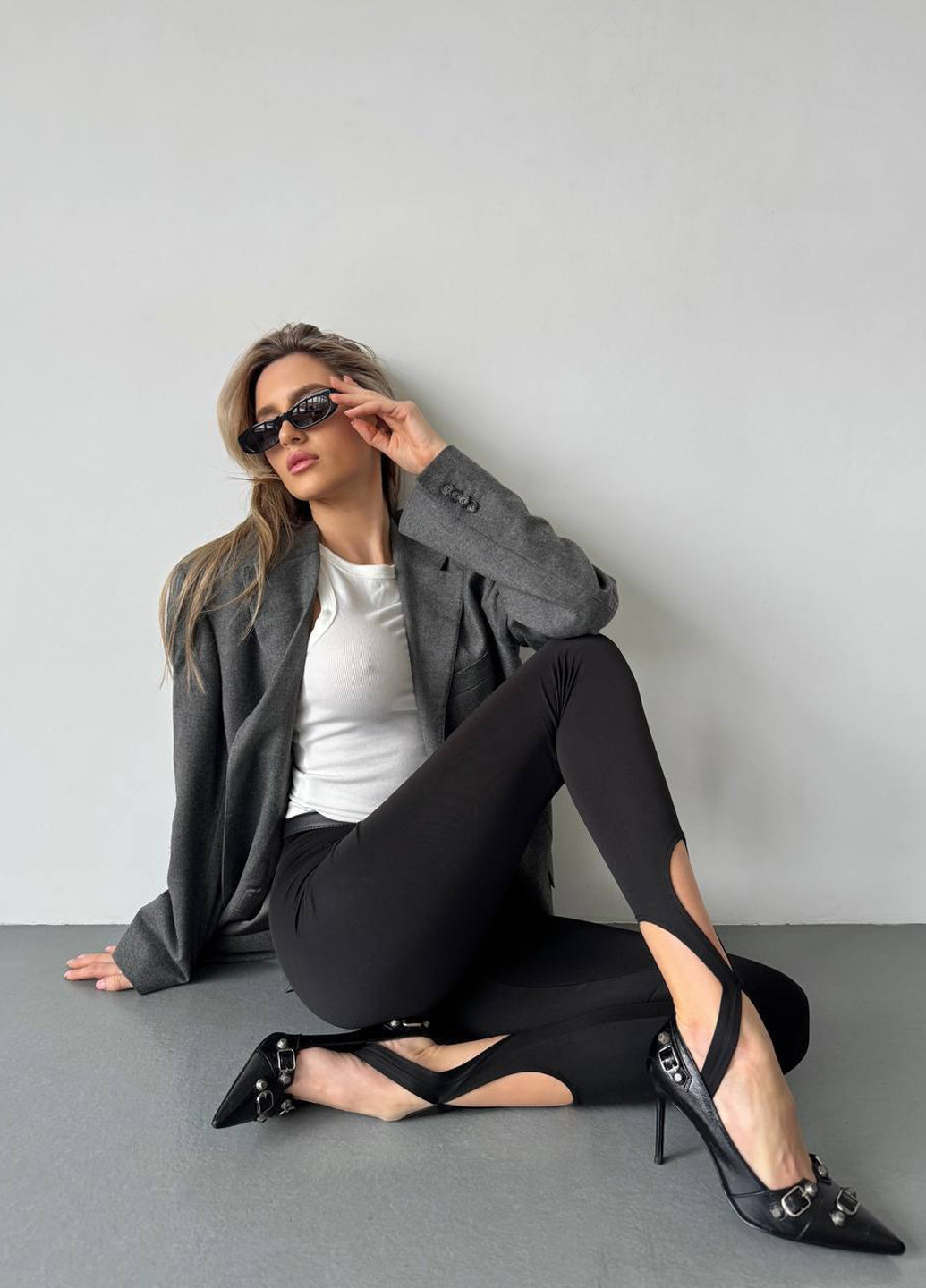 Черные демисезонные леггинсы Fashion