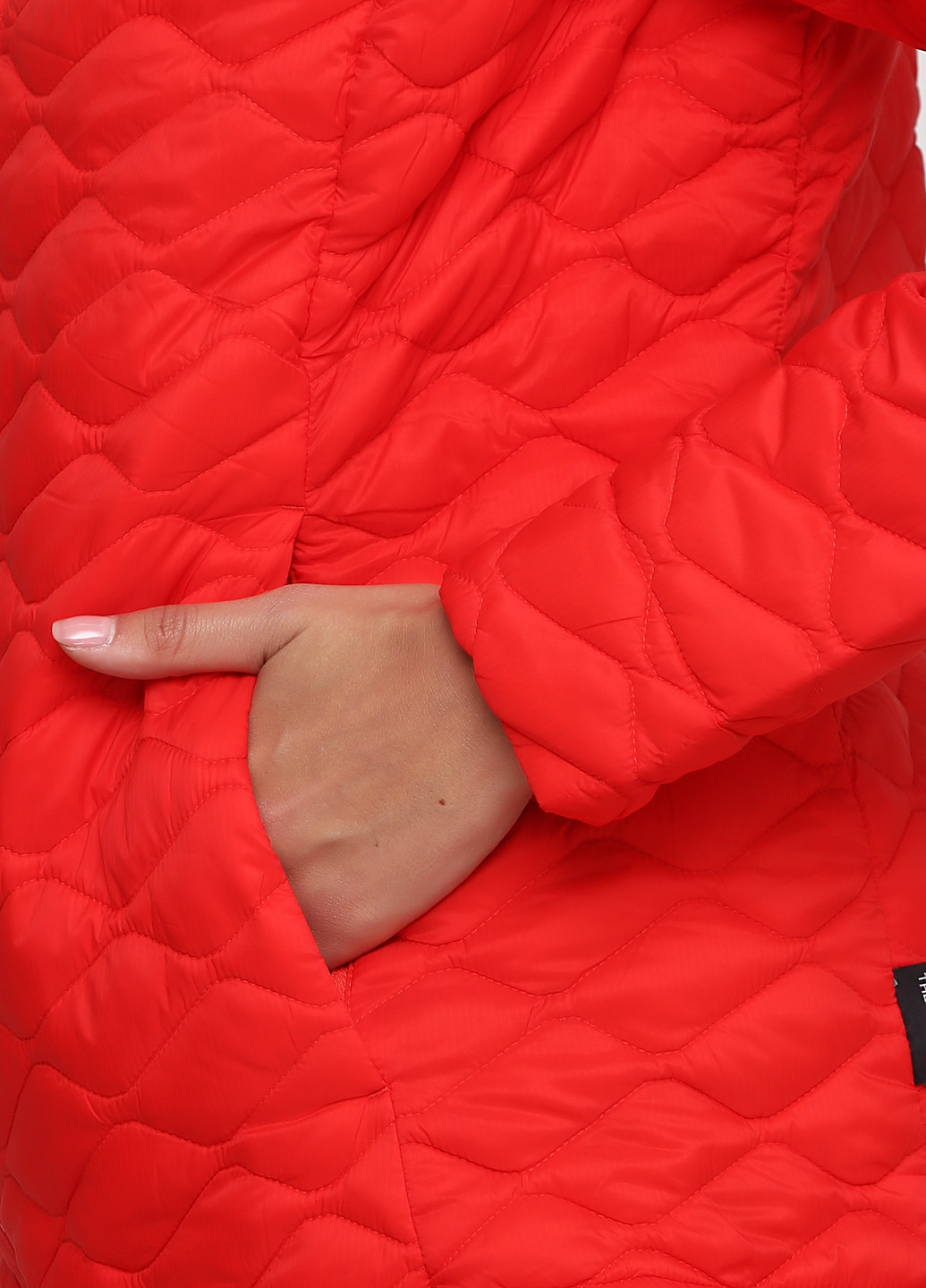 Червона демісезонна куртка жіноча The North Face ThermoBall