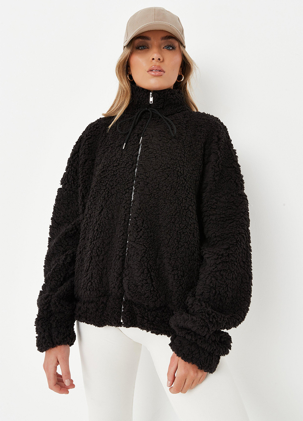 Черная демисезонная куртка Missguided