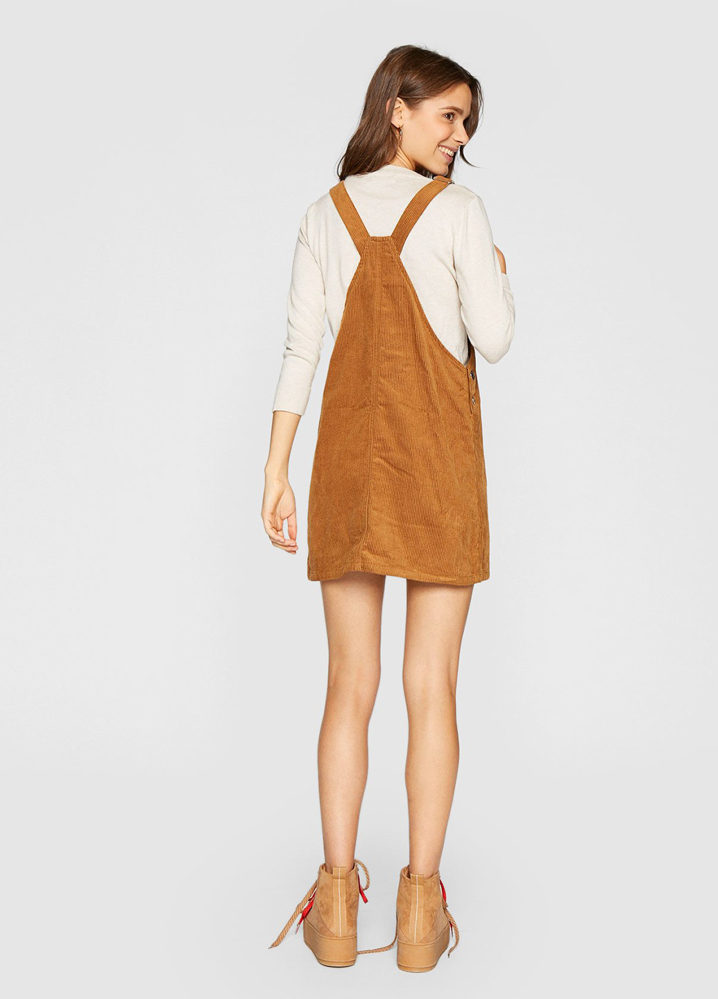 Летний женский сарафан Stradivarius однотонный