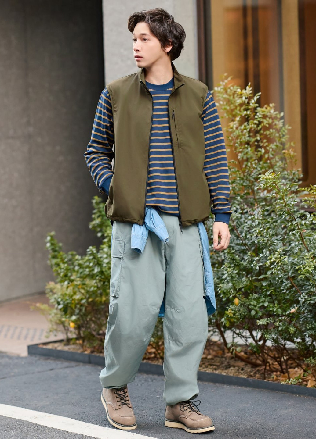 Жилет Uniqlo (335052142)