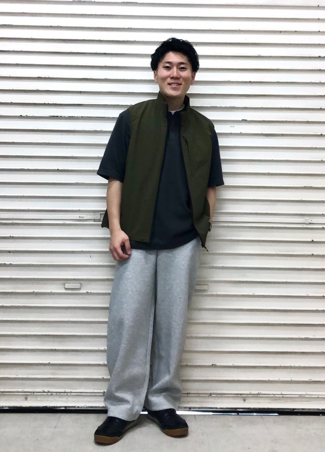 Жилет Uniqlo (335052142)