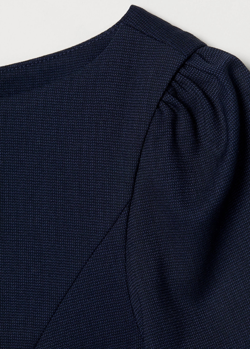 Темно-синее кэжуал платье клеш H&M с геометрическим узором