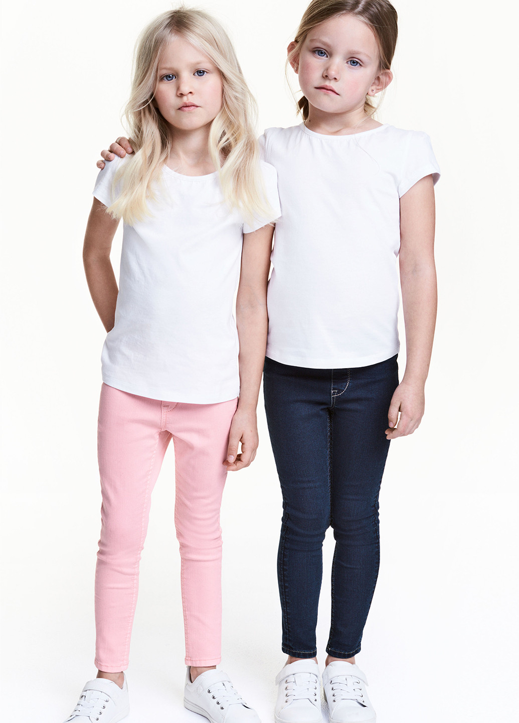 Темно-синие демисезонные зауженные джинсы H&M