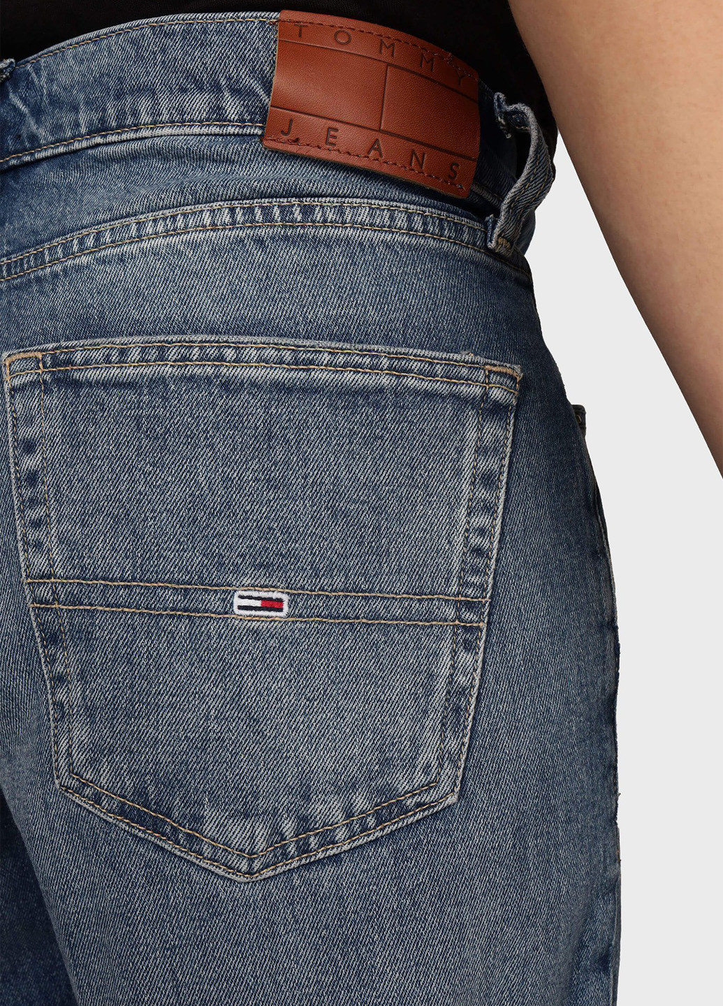 Джинси Tommy Jeans (347073301)