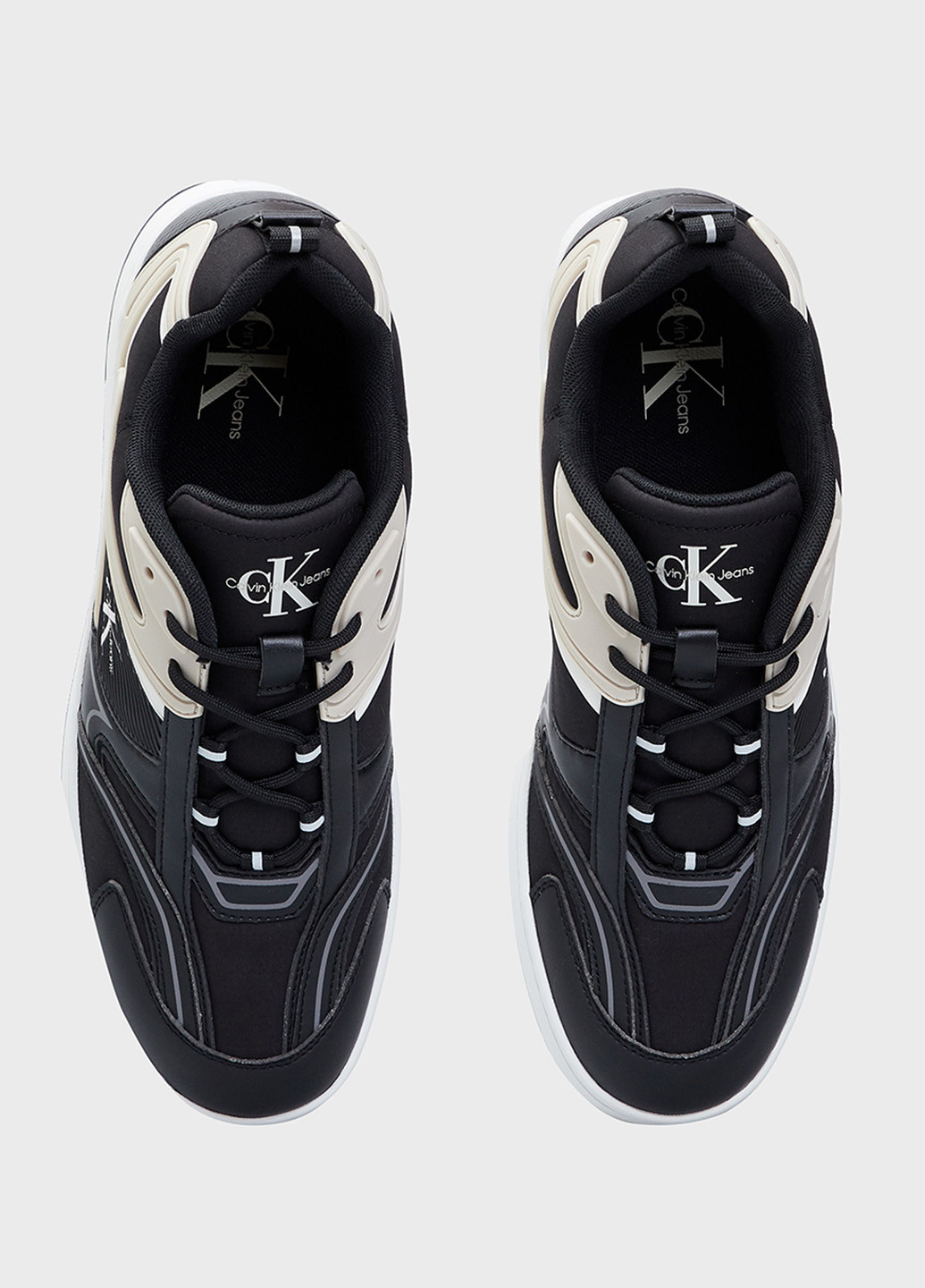 Черные всесезонные кроссовки Calvin Klein Jeans