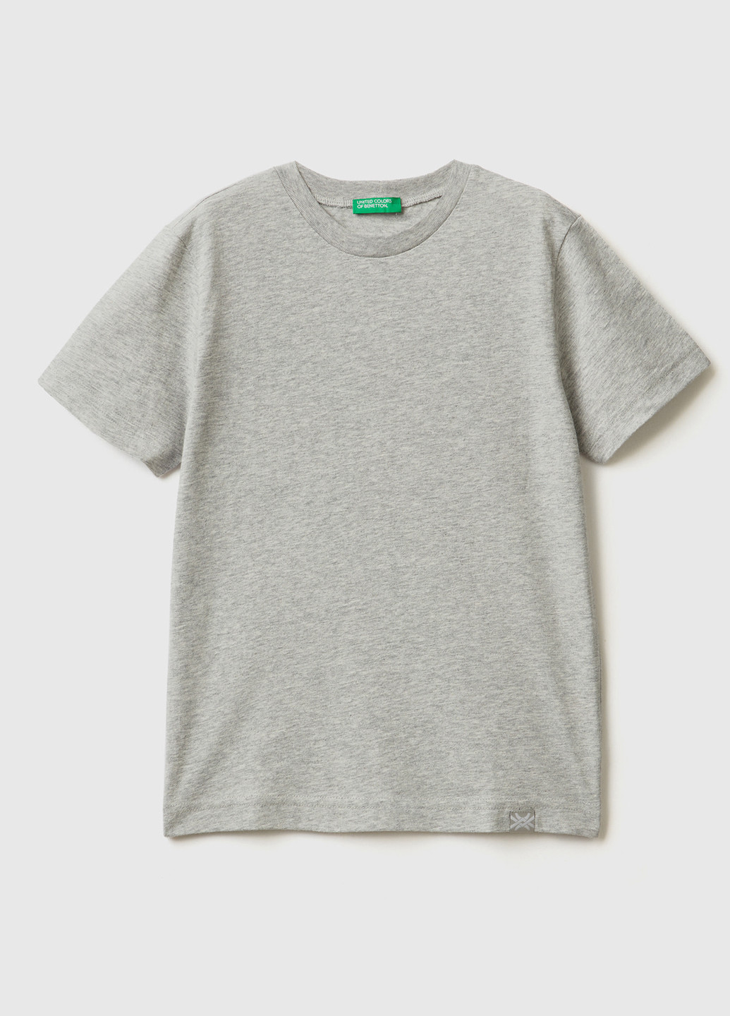 Серая летняя футболка United Colors of Benetton
