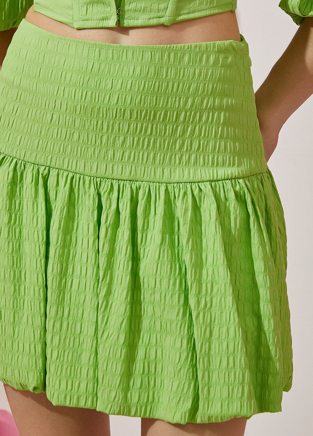 Зеленая кэжуал однотонная юбка KOTON колокол