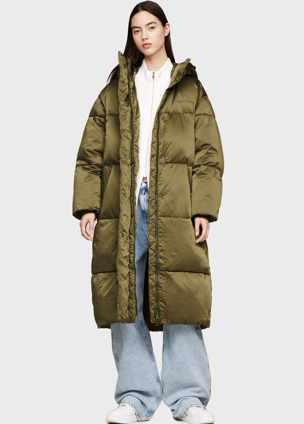 Зеленая зимняя куртка Tommy Jeans