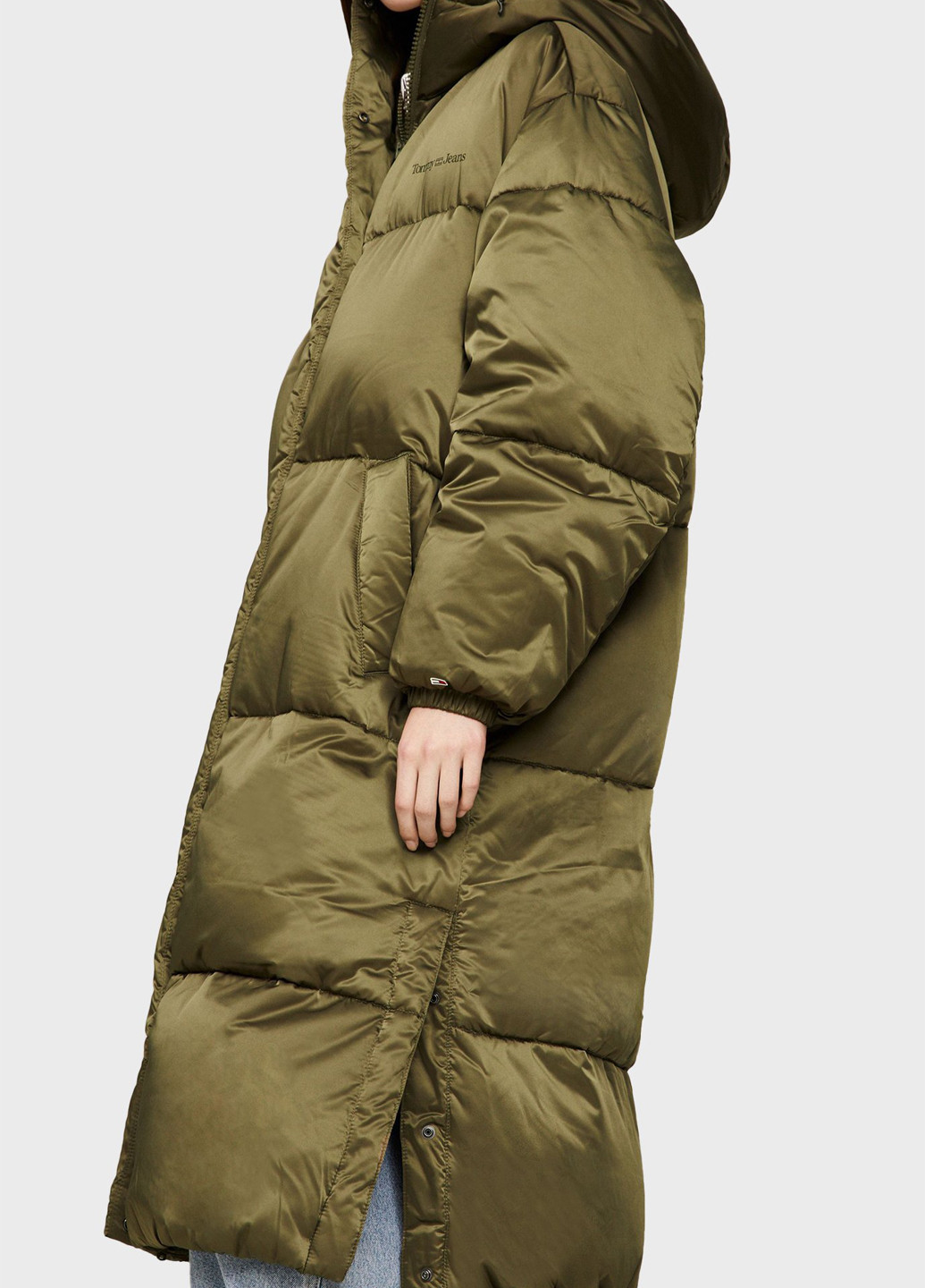 Зеленая зимняя куртка Tommy Jeans