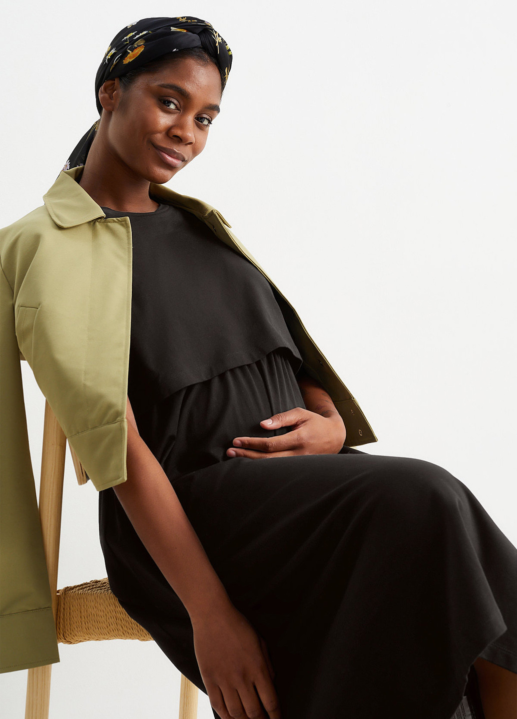 Чорна кежуал сукня а-силует C&A однотонна