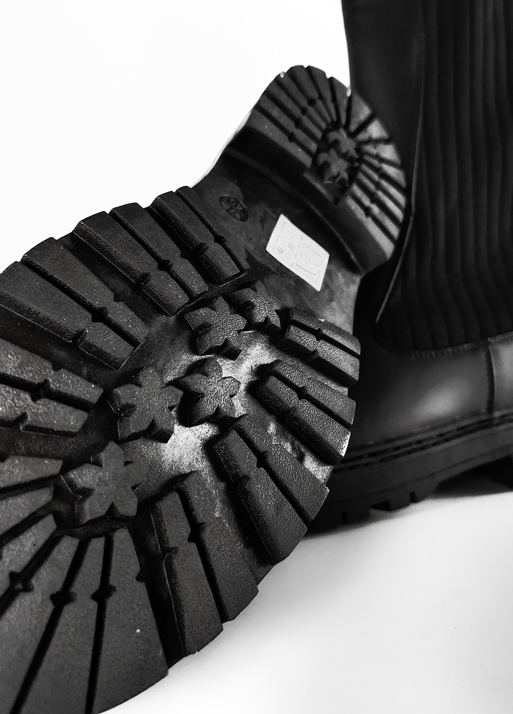 Осенние ботинки челси Boohoo без декора из искусственной кожи