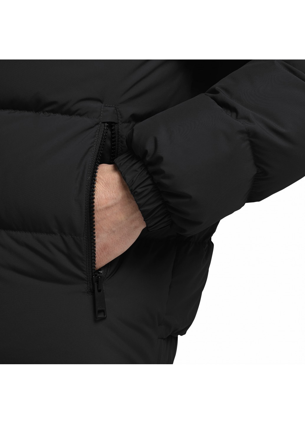 Черный зимний Пуховик Jack Wolfskin