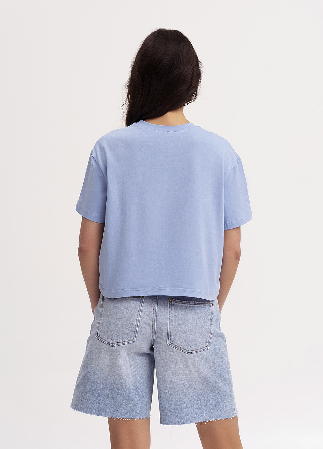 Голубая летняя футболка женская укороченная KASTA design
