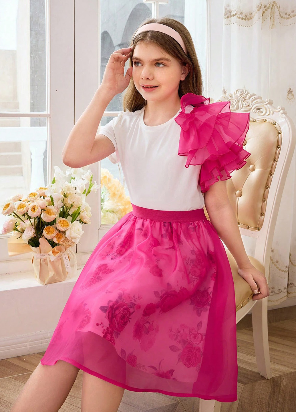 Розовый летний костюм (футболка, юбка) SHEIN