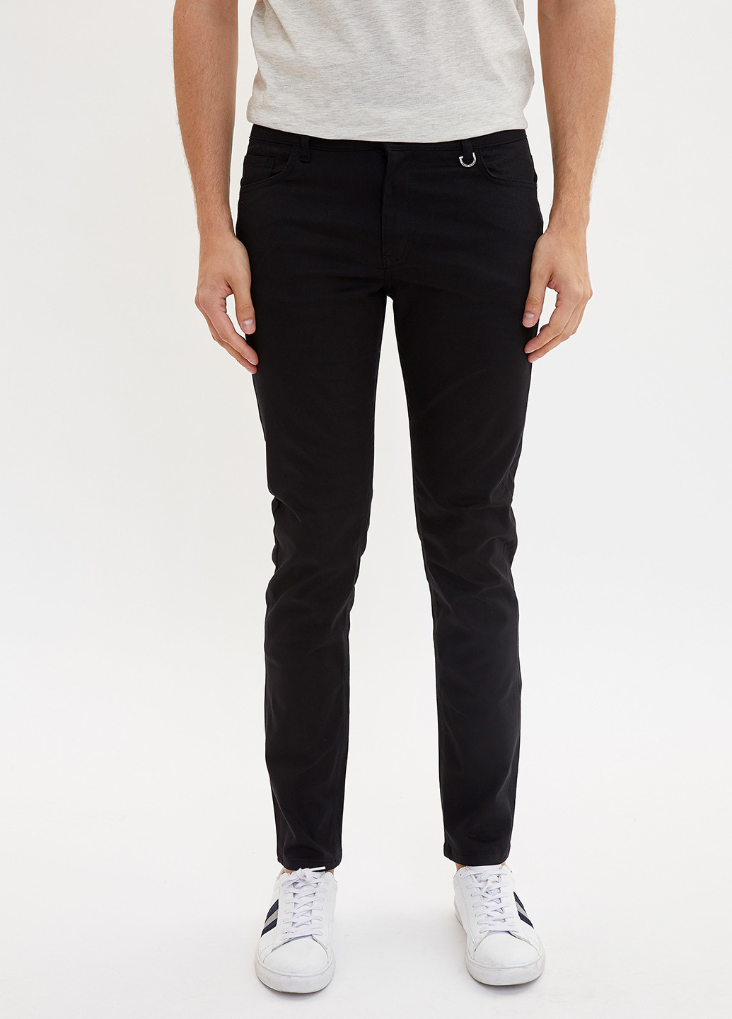Черные демисезонные джинсы DeFacto
