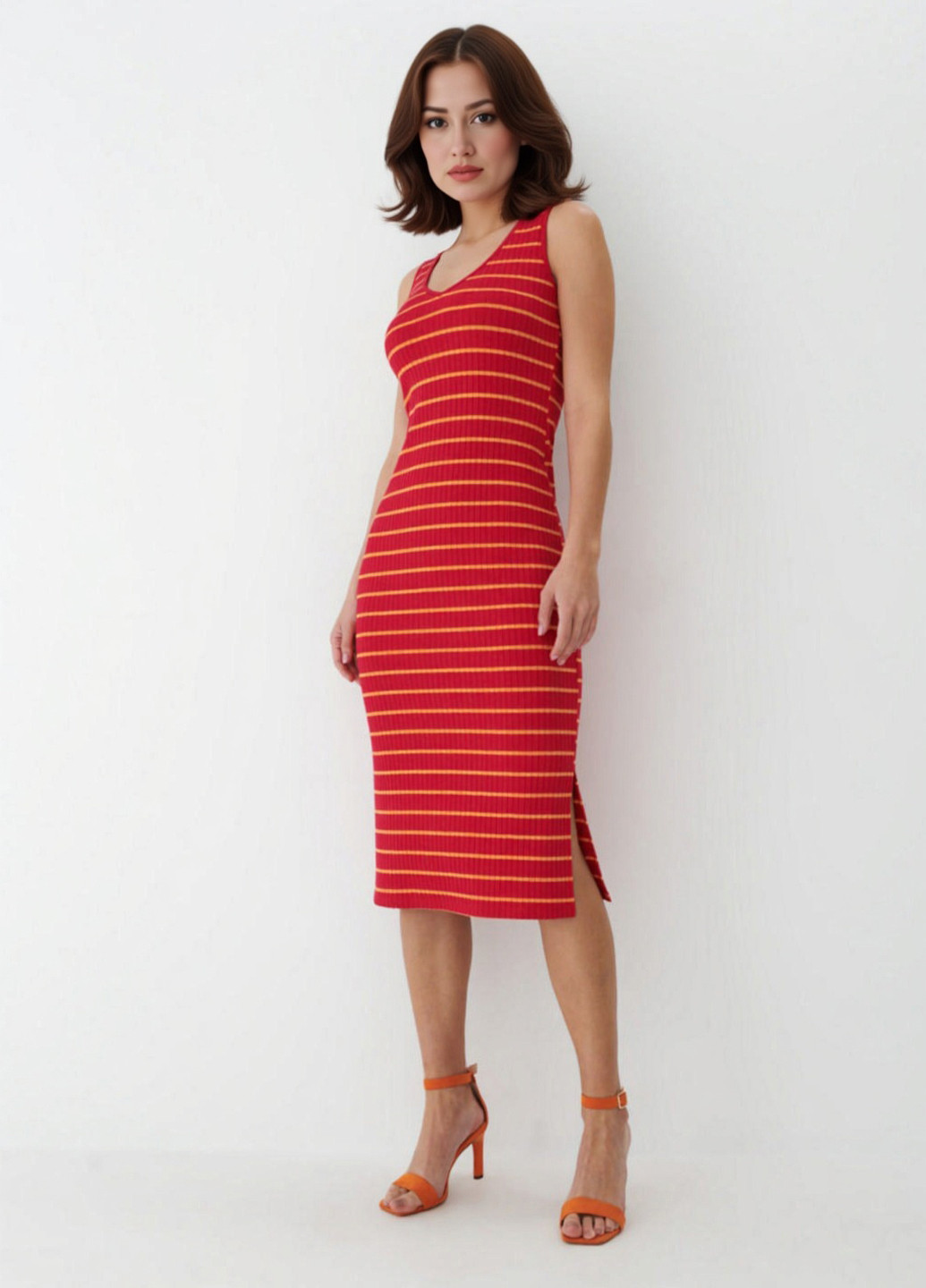 Красное кэжуал платье платье-майка Mohito в полоску