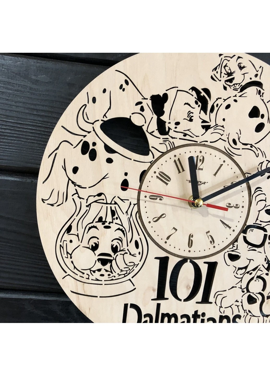 Настенные часы из дерева в детскую «101 далматинец» 7Arts (253567312)