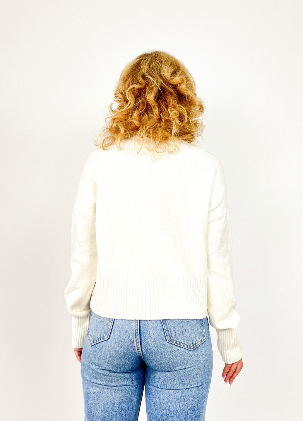 Білий зимовий светр Boohoo