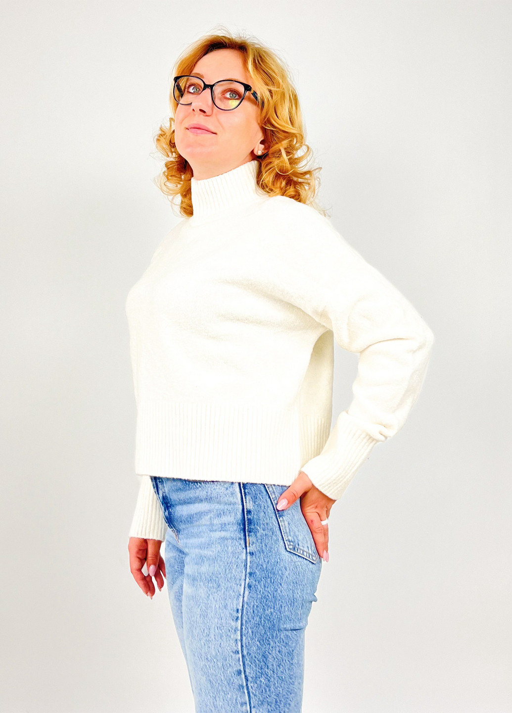 Білий зимовий светр Boohoo