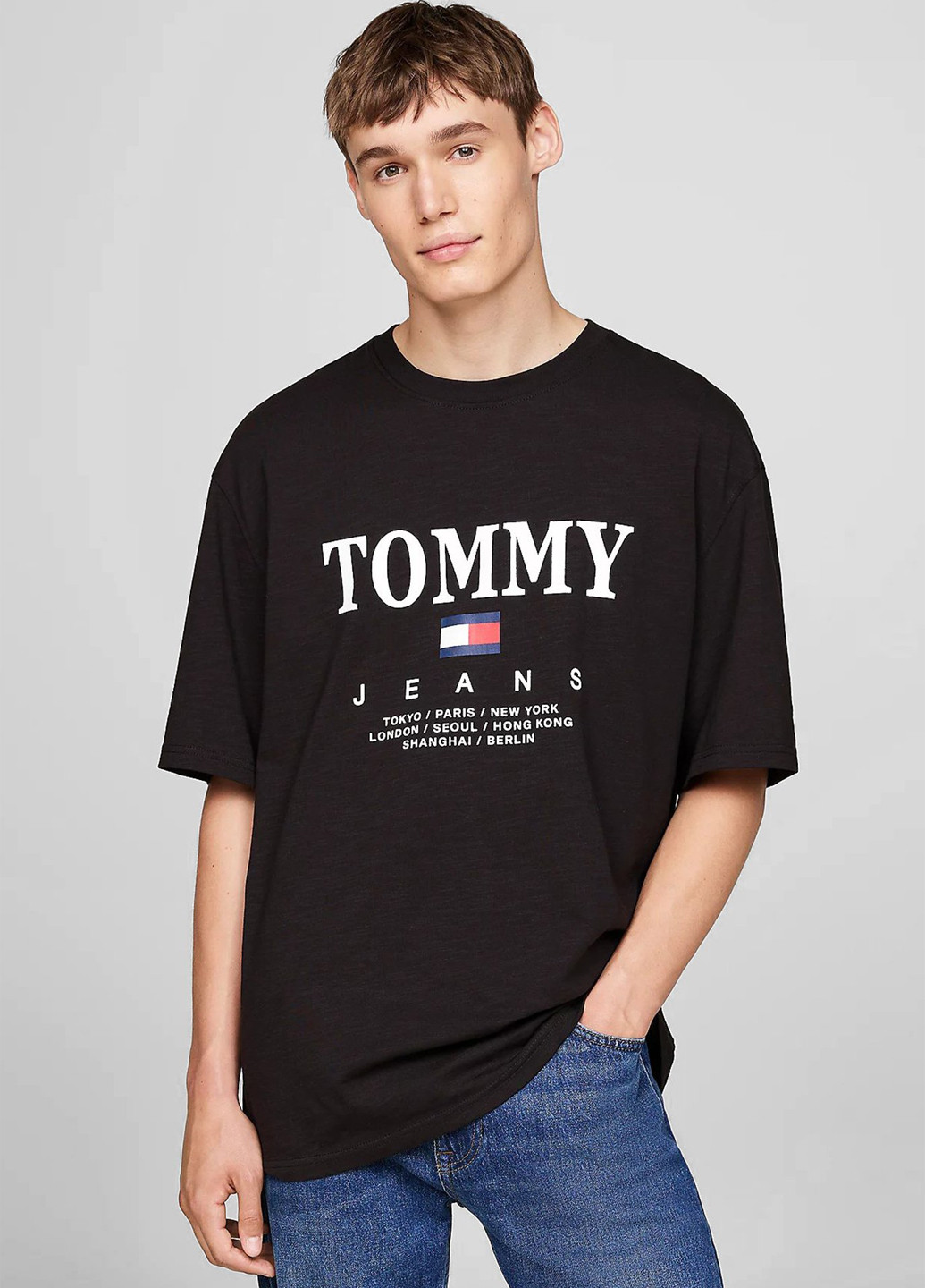 Черная футболка Tommy Jeans