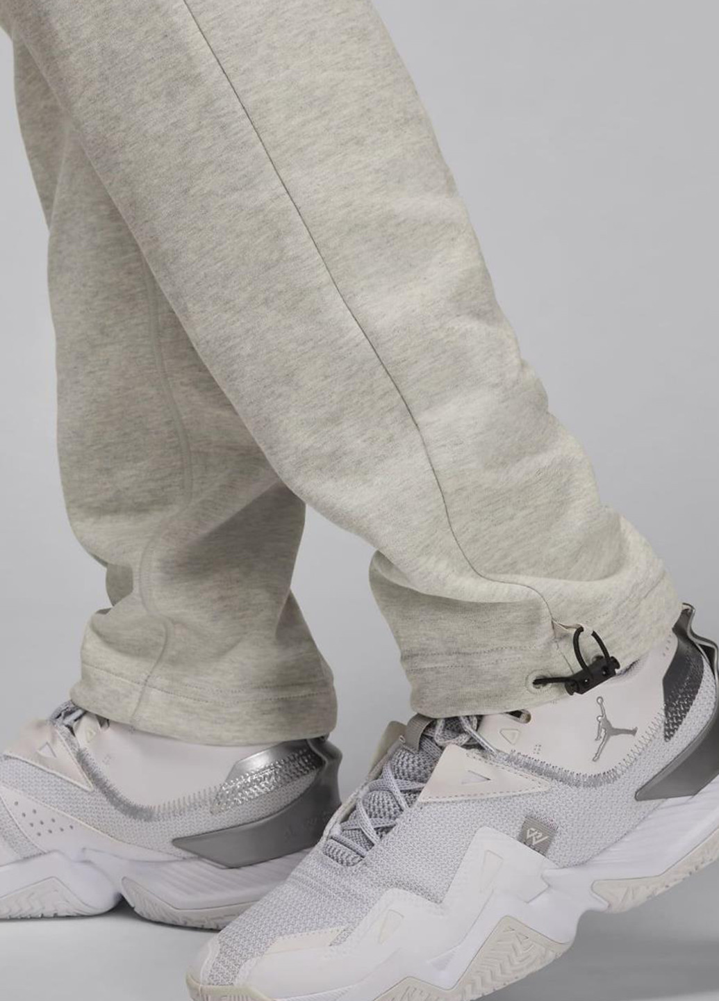 Бежевые спортивные демисезонные прямые брюки Jordan