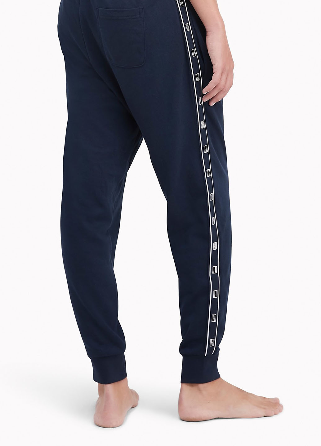 Костюм (худи, брюки) Tommy Hilfiger надпись тёмно-синий спортивный трикотаж, хлопок