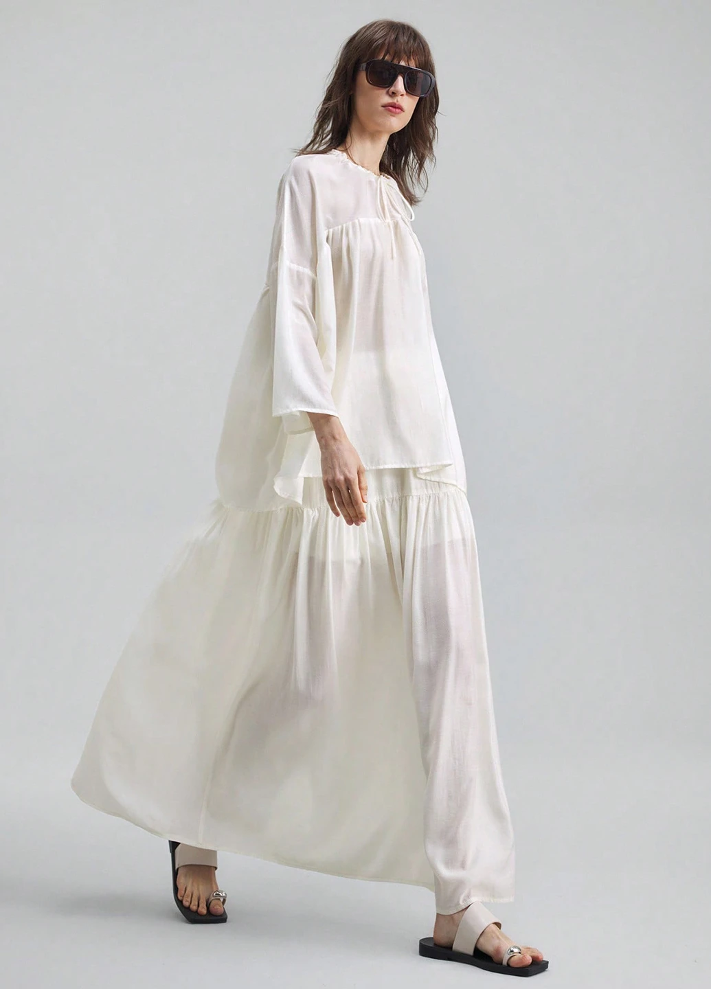 Молочная блуза SHEIN