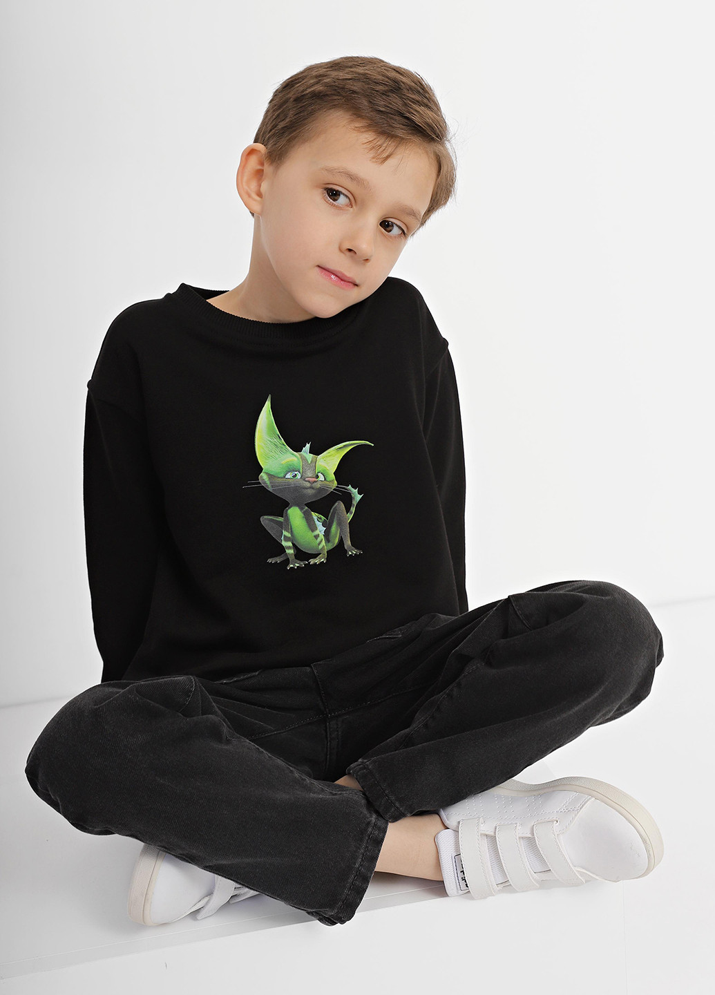 Черный свитшот INTERTOP рисунок без декора (365680902)