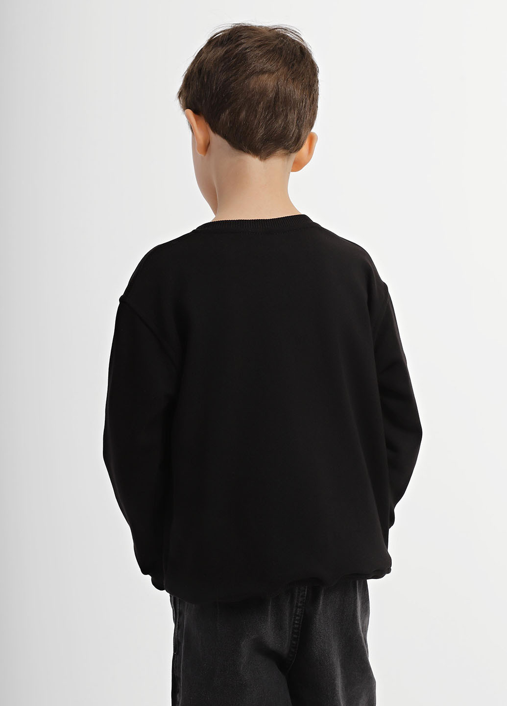 Черный свитшот INTERTOP рисунок без декора (365680902)