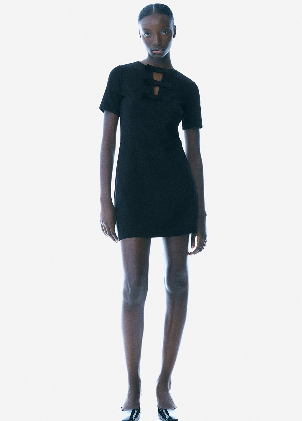 Чорна кежуал сукня H&M однотонна