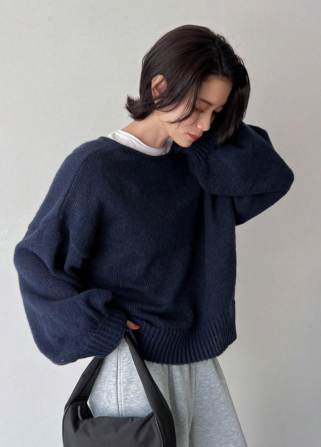 Темно-синій демісезонний светр SHEIN