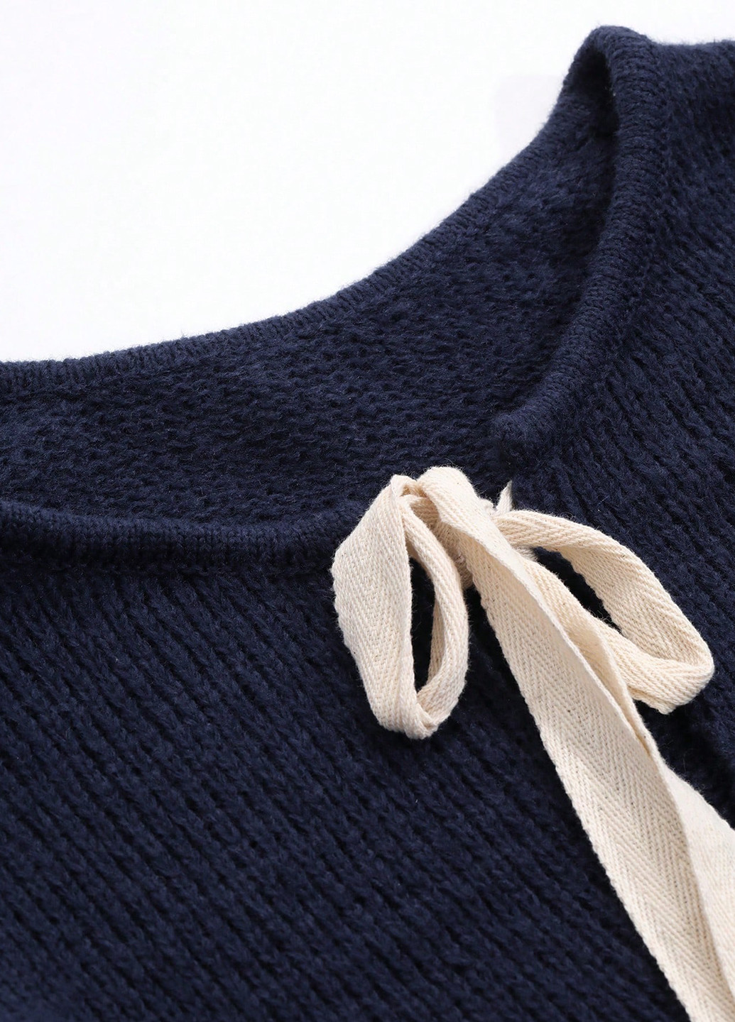 Темно-синій демісезонний светр SHEIN