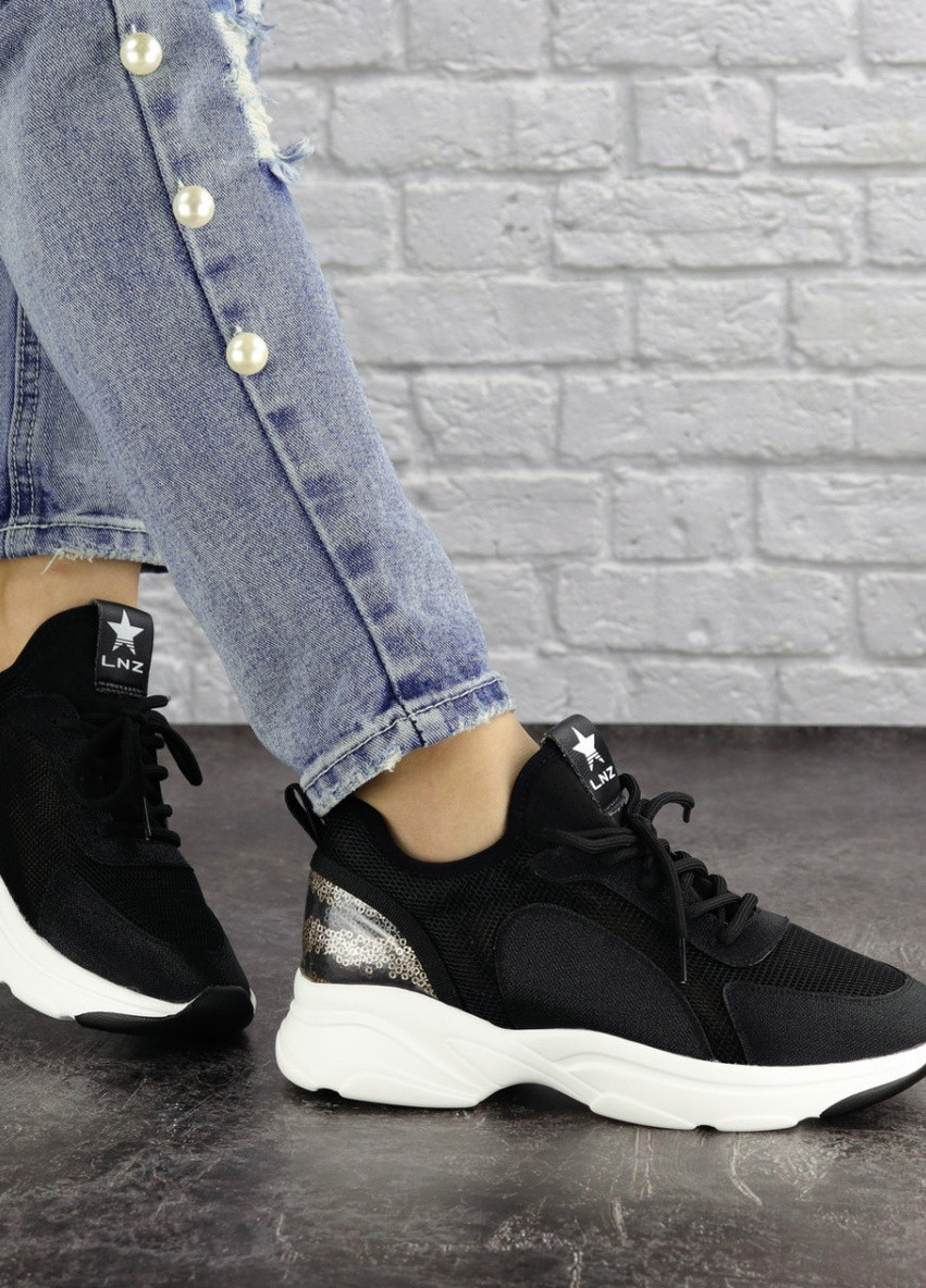 Цветные демисезонные женские кроссовки tyson 1432 24 черный Fashion