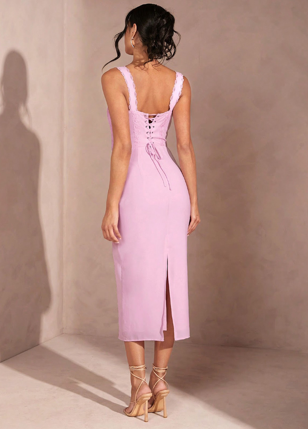 Светло-розовое кэжуал платье футляр SHEIN однотонное