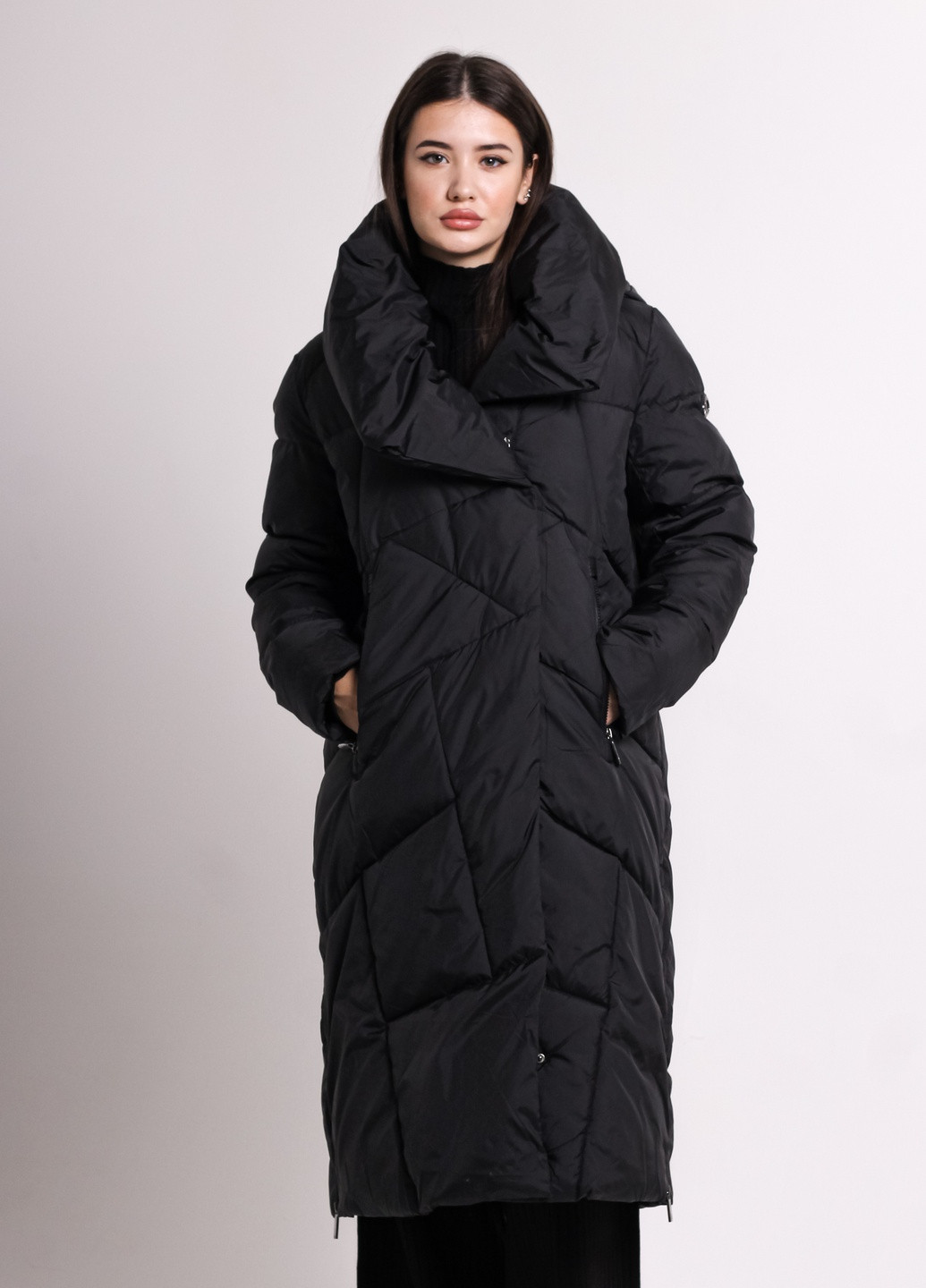 Черное зимнее Пальто женское корица Clasna