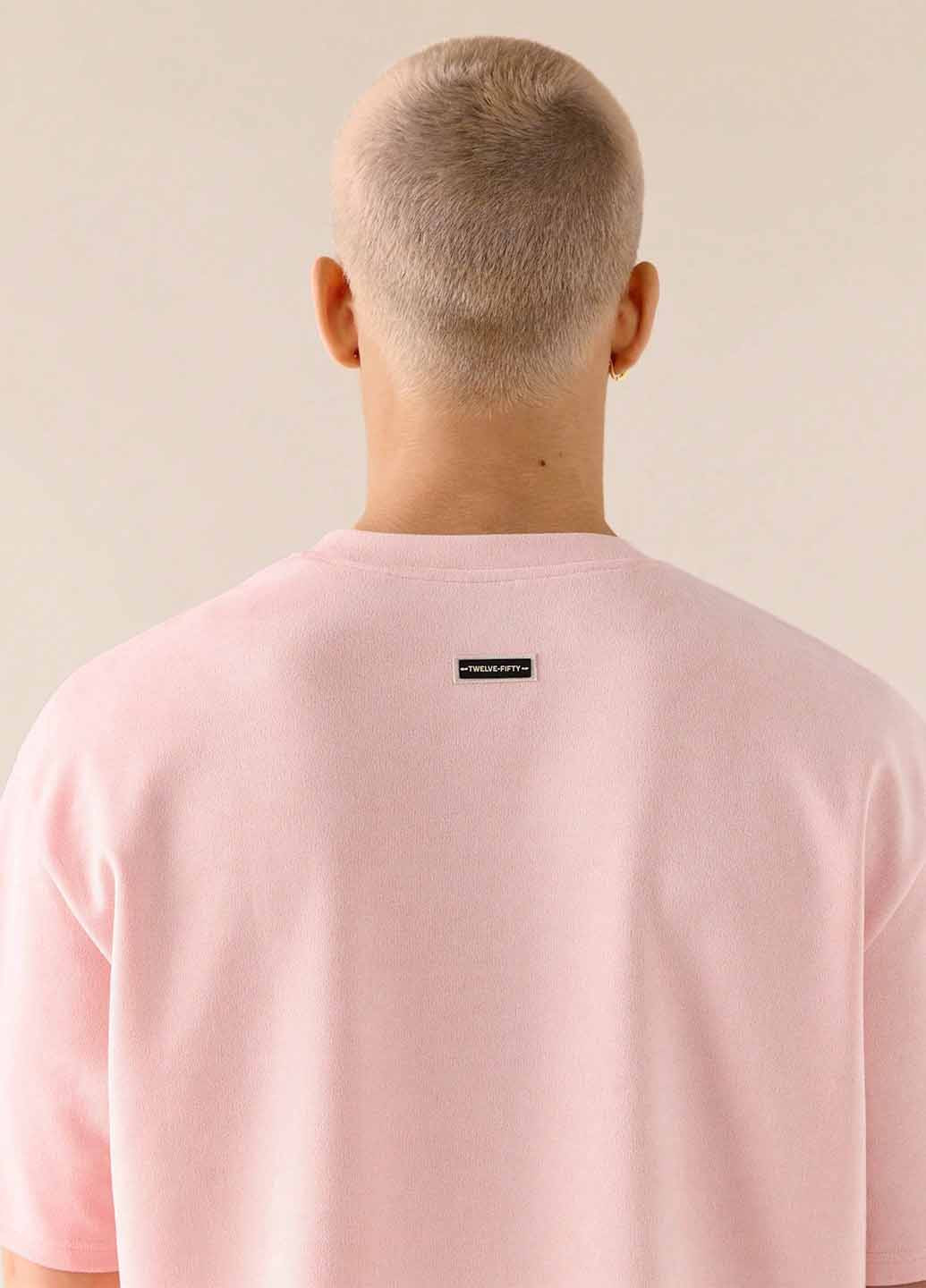 Светло-розовый летний костюм (футболка, шорты) с шортами SHEIN