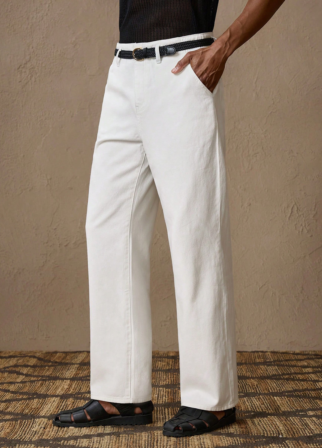 Белые демисезонные прямые джинсы SHEIN